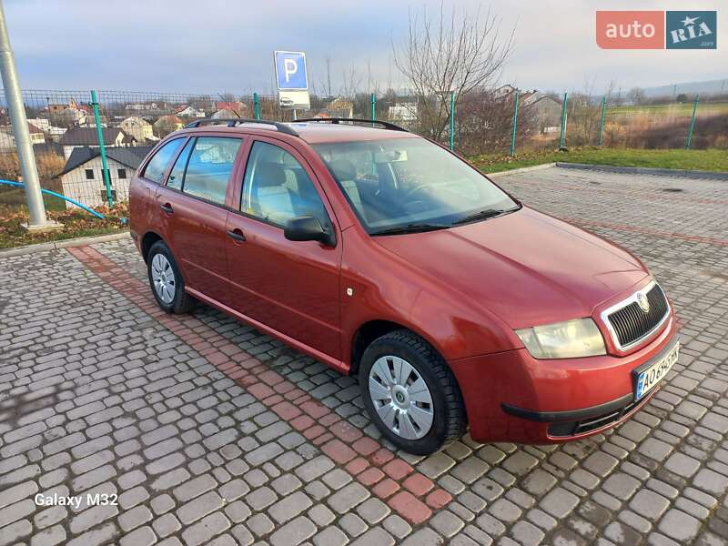 Універсал Skoda Fabia 2003 в Золочеві