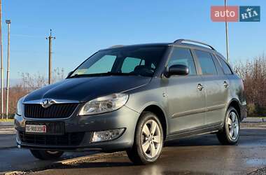 Универсал Skoda Fabia 2014 в Ужгороде