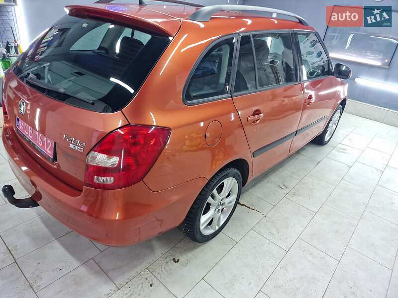 Универсал Skoda Fabia 2009 в Львове