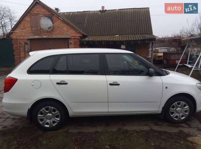 Універсал Skoda Fabia 2012 в Лубнах