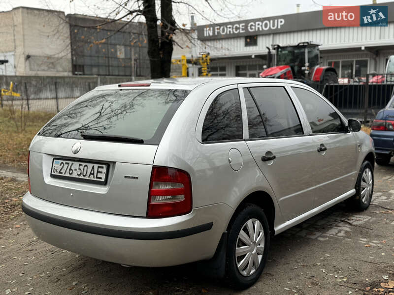 Универсал Skoda Fabia 2001 в Днепре