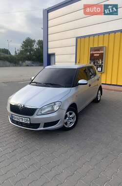 Хэтчбек Skoda Fabia 2013 в Рени