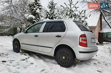 Хэтчбек Skoda Fabia 2006 в Львове