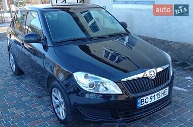 Хэтчбек Skoda Fabia 2011 в Львове