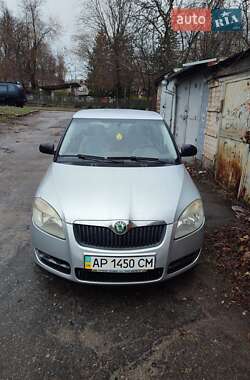 Хетчбек Skoda Fabia 2008 в Запоріжжі