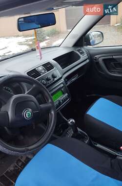 Хетчбек Skoda Fabia 2009 в Сумах