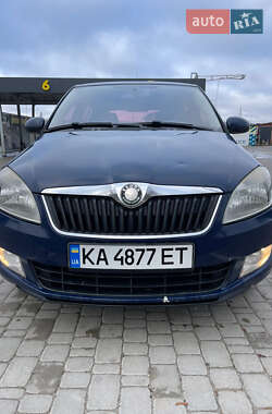 Хетчбек Skoda Fabia 2010 в Середині-Буди