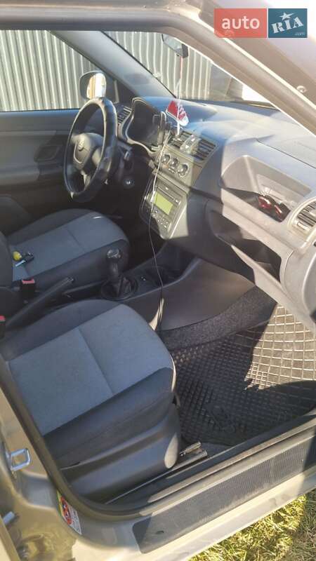 Универсал Skoda Fabia 2009 в Мигове