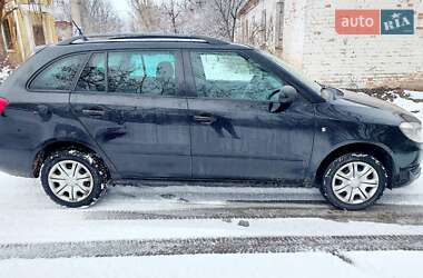 Універсал Skoda Fabia 2012 в Хмельницькому