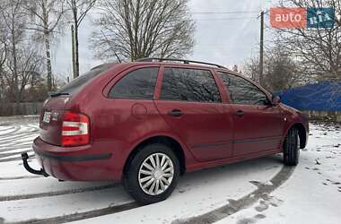 Универсал Skoda Fabia 2004 в Городке