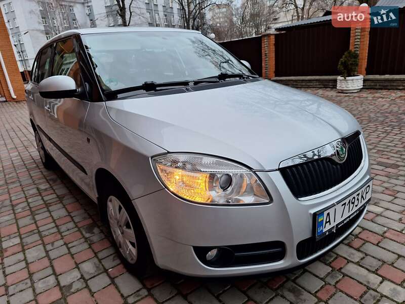 Универсал Skoda Fabia 2009 в Белой Церкви