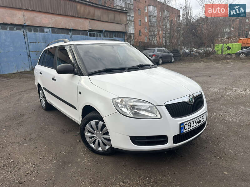 Універсал Skoda Fabia 2009 в Ніжині