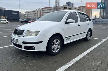 Універсал Skoda Fabia 2006 в Києві