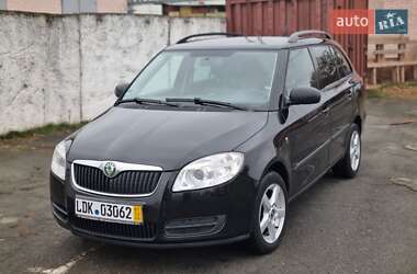 Універсал Skoda Fabia 2008 в Звягелі