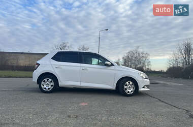 Хетчбек Skoda Fabia 2014 в 