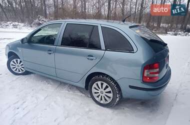 Універсал Skoda Fabia 2007 в Тернополі