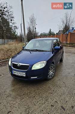 Хетчбек Skoda Fabia 2008 в Сумах