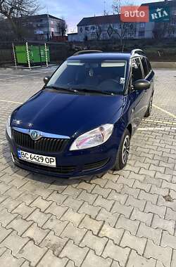 Універсал Skoda Fabia 2011 в Збаражі