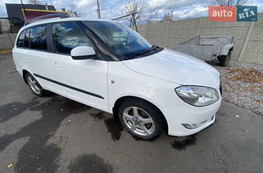 Универсал Skoda Fabia 2010 в 