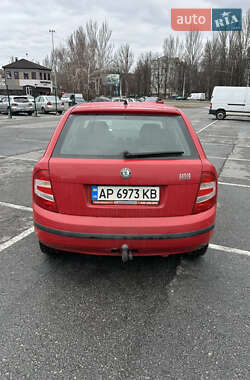 Хэтчбек Skoda Fabia 2004 в Запорожье