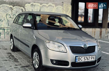 Універсал Skoda Fabia 2008 в Тернополі