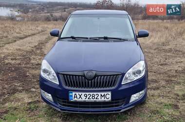 Універсал Skoda Fabia 2014 в Харкові