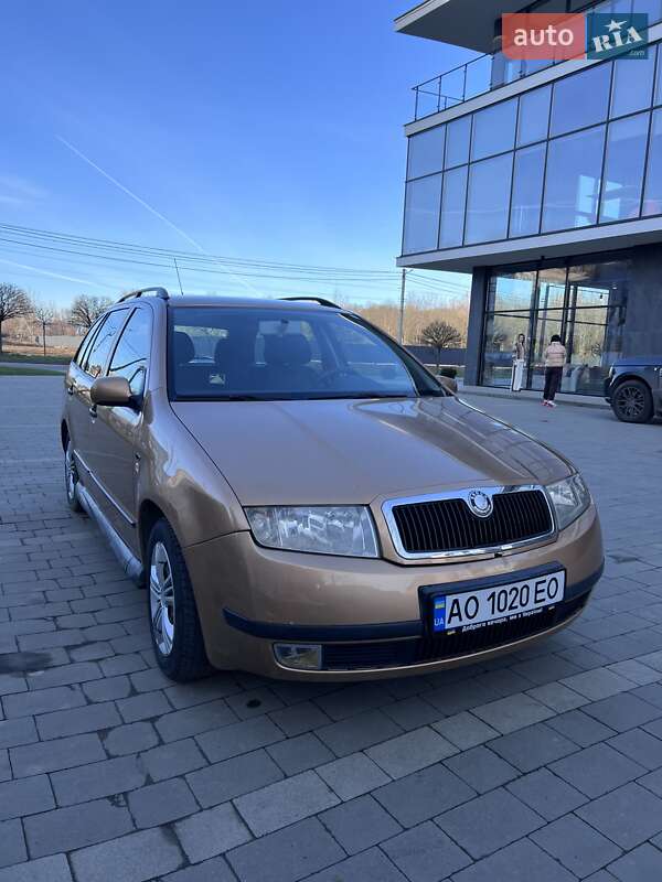 Універсал Skoda Fabia 2001 в Ужгороді