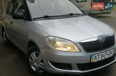 Хетчбек Skoda Fabia 2011 в Івано-Франківську