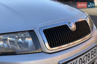 Универсал Skoda Fabia 2006 в Ровно