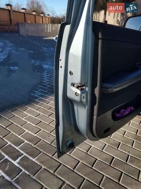 Хетчбек Skoda Fabia 2005 в Києві