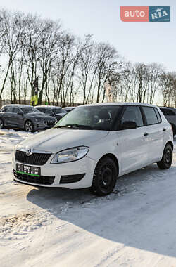 Хэтчбек Skoda Fabia 2010 в Львове