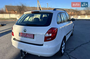Универсал Skoda Fabia 2010 в 