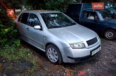 Хэтчбек Skoda Fabia 2001 в 