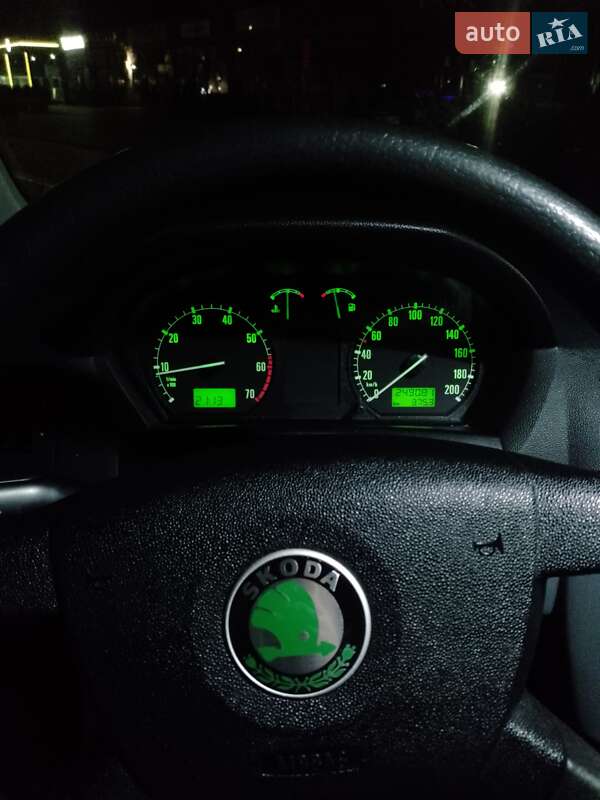 Універсал Skoda Fabia 2002 в Кропивницькому