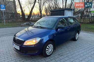 Універсал Skoda Fabia 2011 в Києві