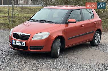 Хэтчбек Skoda Fabia 2007 в Виннице