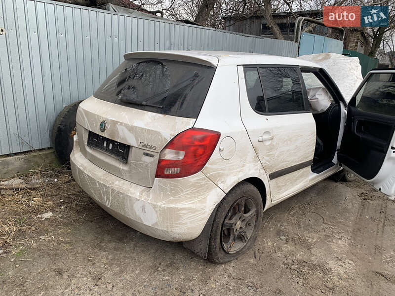Хэтчбек Skoda Fabia 2012 в Киеве