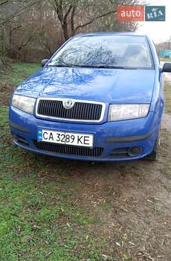 Хетчбек Skoda Fabia 2005 в Черкасах