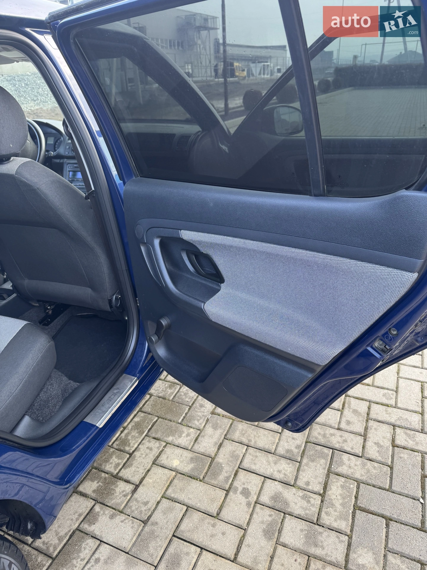 2010 Skoda Fabia - мініатюра 9