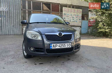 Хетчбек Skoda Fabia 2008 в Запоріжжі