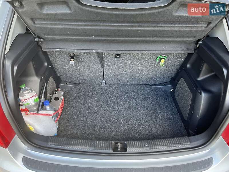 Хэтчбек Skoda Fabia 2008 в Золочеве