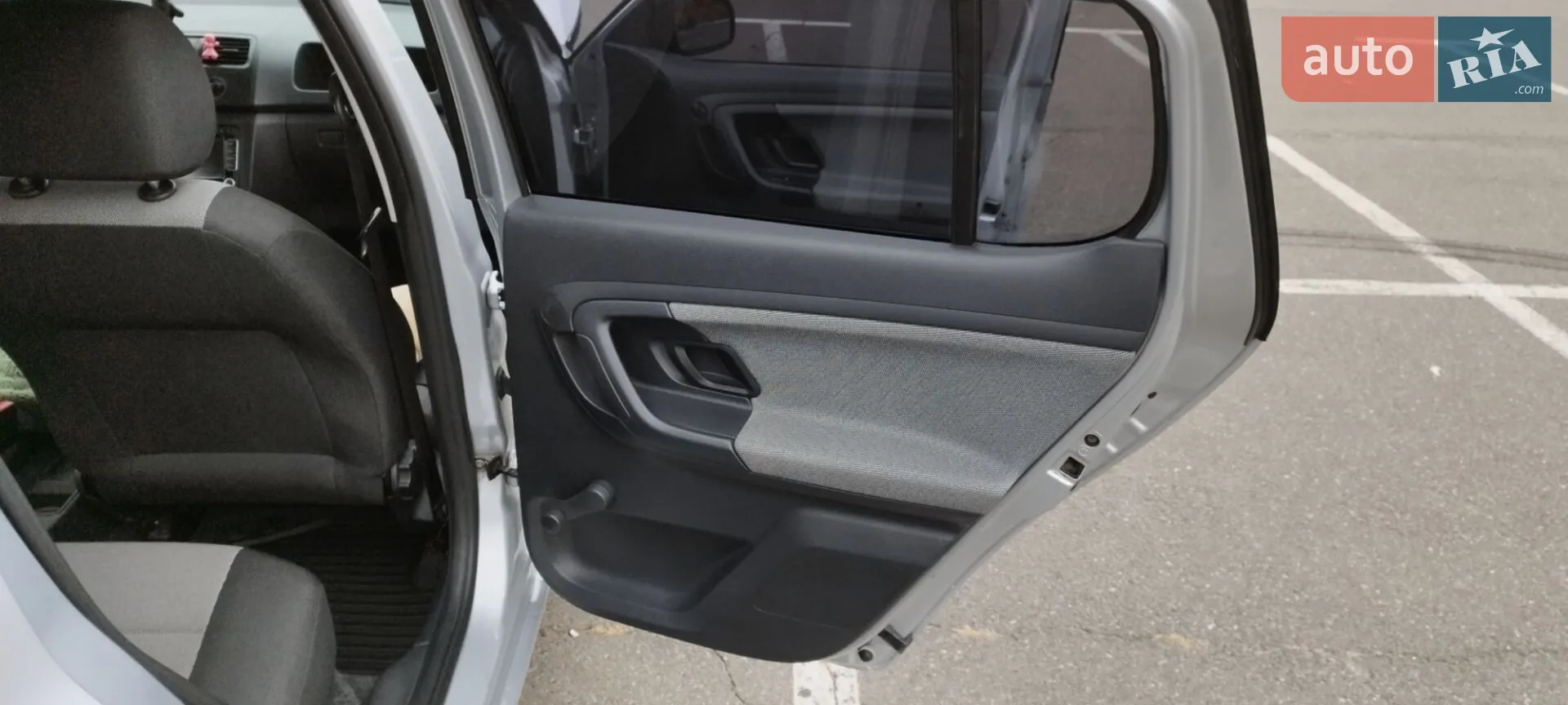 2013 Skoda Fabia - мініатюра 17