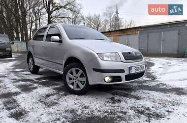 Хетчбек Skoda Fabia 2006 в Сумах