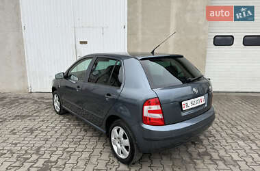 Хэтчбек Skoda Fabia 2006 в Луцке