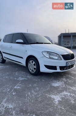 Хетчбек Skoda Fabia 2011 в Добропіллі