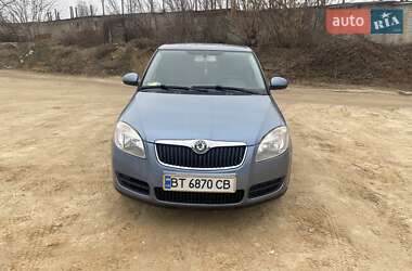 Хетчбек Skoda Fabia 2007 в Чернігові