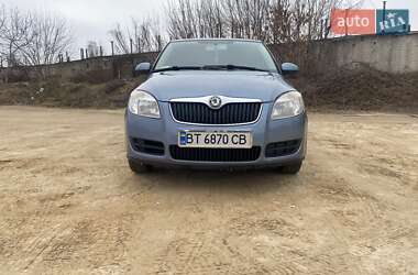 Хетчбек Skoda Fabia 2007 в Чернігові