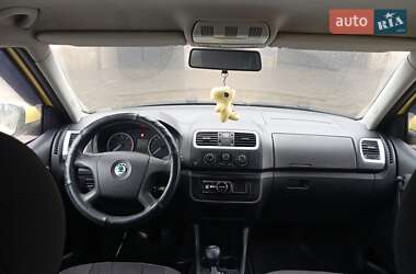 Хэтчбек Skoda Fabia 2008 в Запорожье