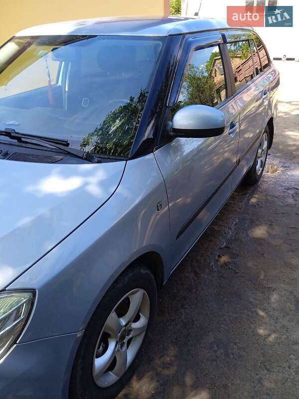 Универсал Skoda Fabia 2010 в Мостиске