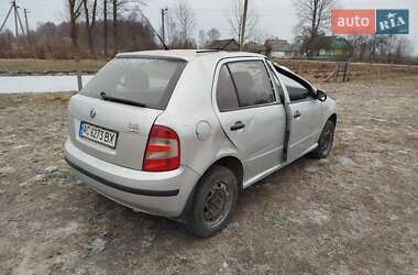 Хэтчбек Skoda Fabia 2005 в Старой Выжевке